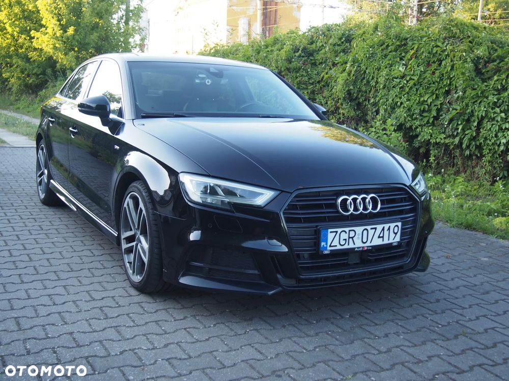 Audi A3 Limousine 1.4 TFSI cylinder on demand ultra Str S line Sportpaket - 2