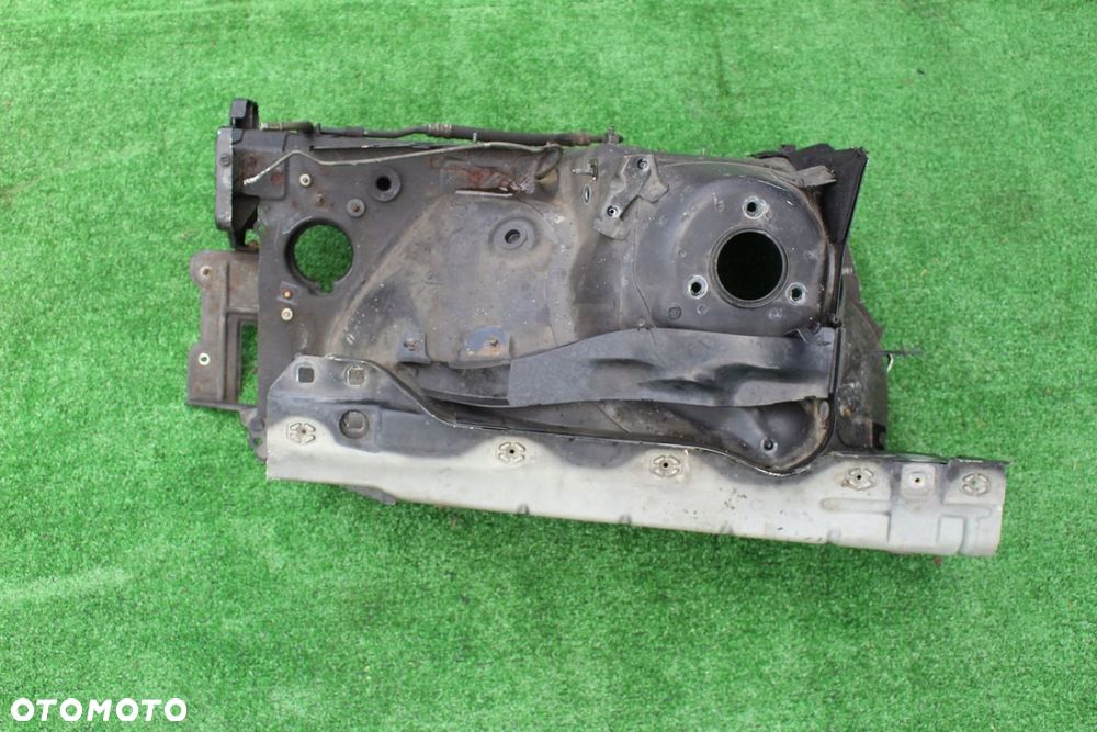 Ćwiartka kielich podłużnica lewa fartuch Mercedes SL R230 W230 SL500 C197 - 6