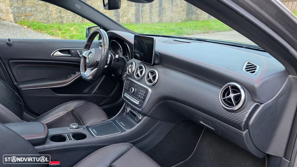 Mercedes-Benz A 220 d 7G-DCT AMG Line - 10