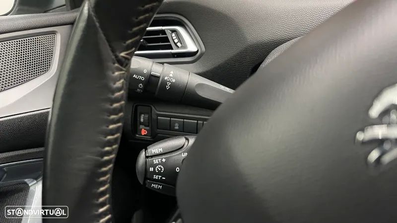 Peugeot 308 SW PureTech 130 Allure Pack - 16