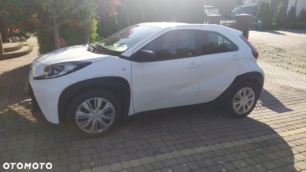 Toyota Aygo X 1.0 VVT-i Comfort CVT - 1