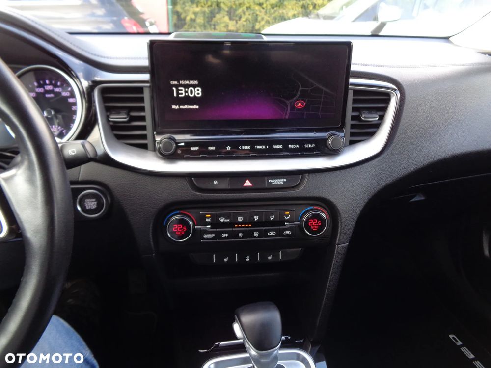Kia Ceed 1.6 GDI DCT OPF Platinum Edition - 15