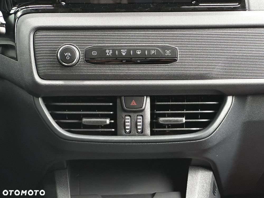 Ford Transit Courier 1.0 EcoBoost Trend - 24