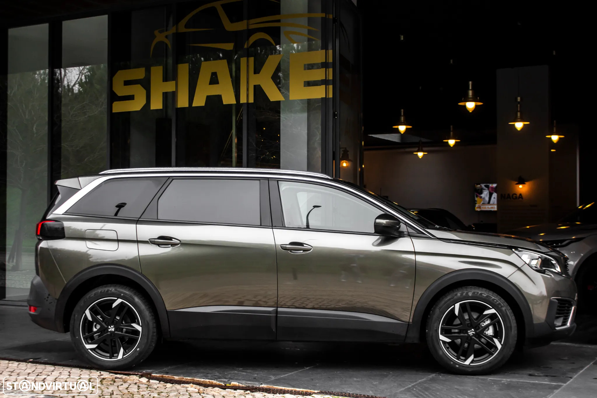 Peugeot 5008 1.2 PureTech Active - 5