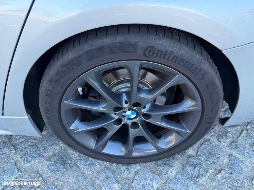 BMW 330 — fotografia 8