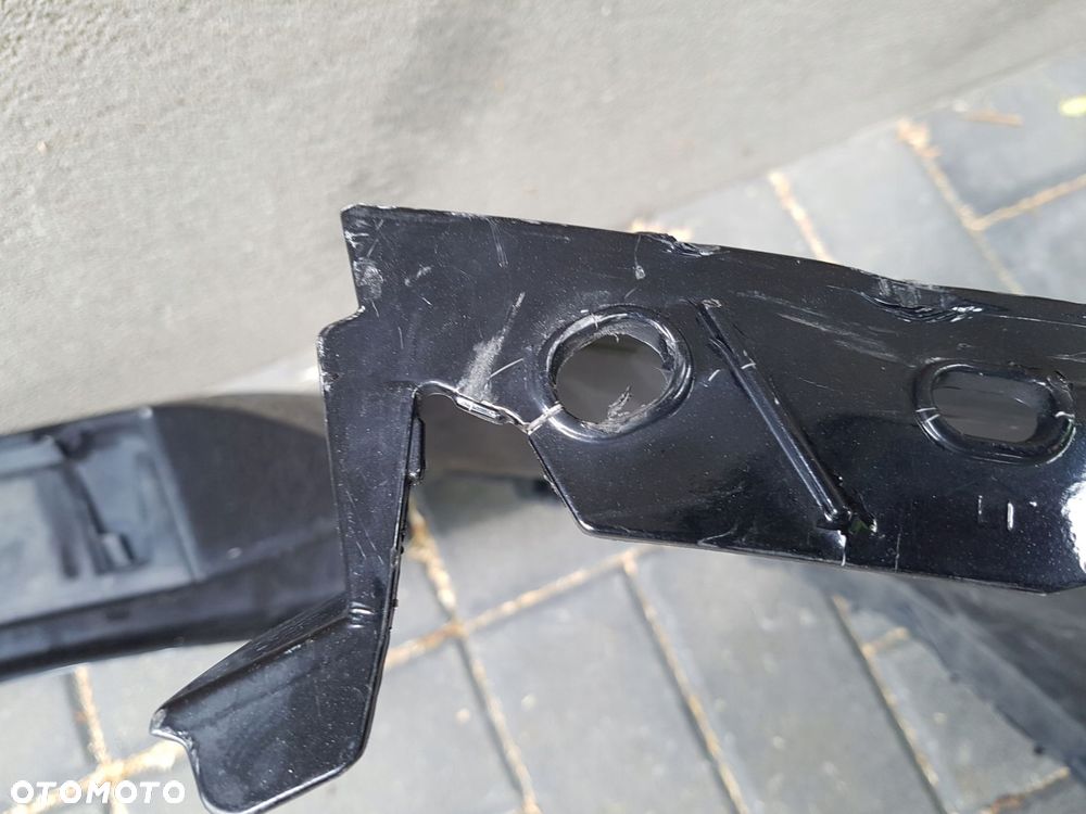 vw touareg lift 14-18 góra zderzak tył 7p6807421d - 7