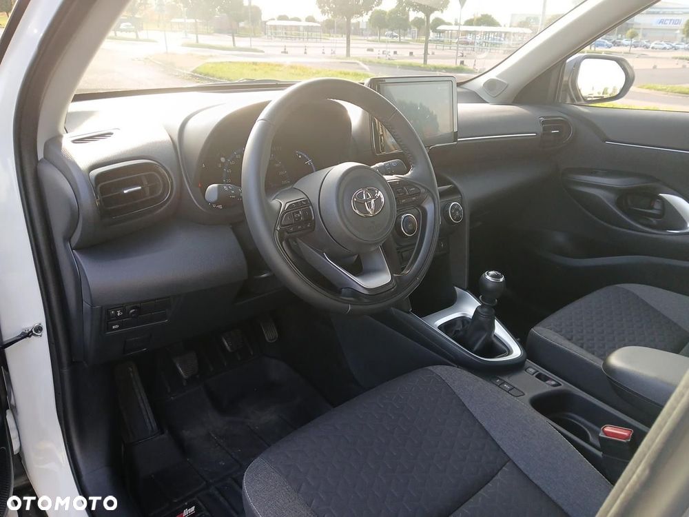 Toyota Yaris Cross 1.5 Comfort - 16