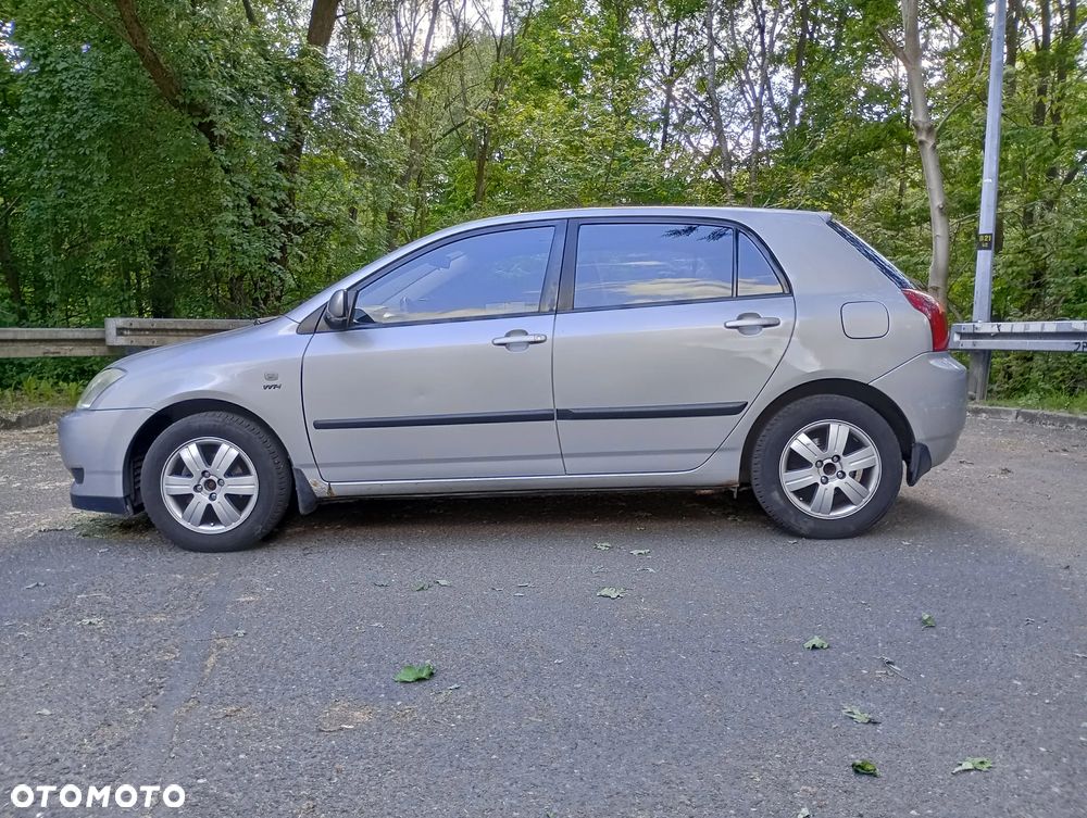 Toyota Corolla 1.6 VVT-i Terra Polaris - 3