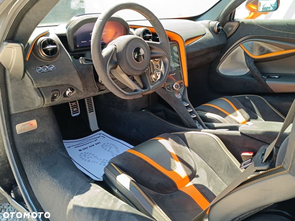 McLaren 720S Coupe - 22