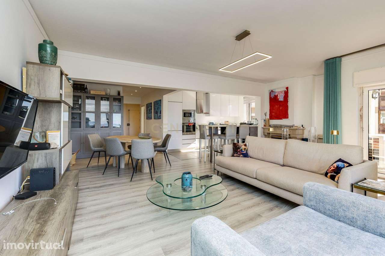 Apartamento T2  com Vista Mar no Estoril - Grande imagem: 3/33