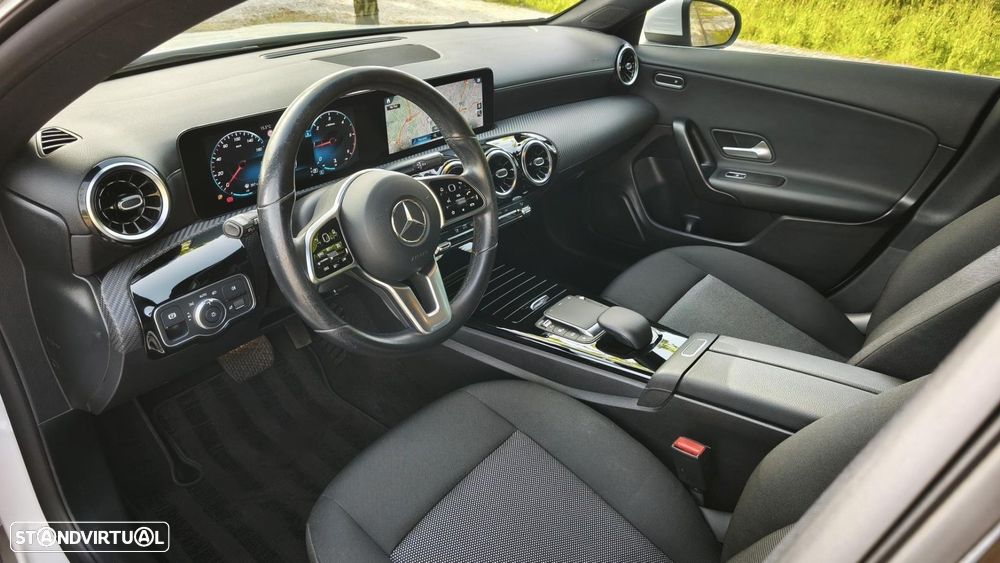 Mercedes-Benz CLA 180 d Shooting Brake Business Solutions Aut. - 53