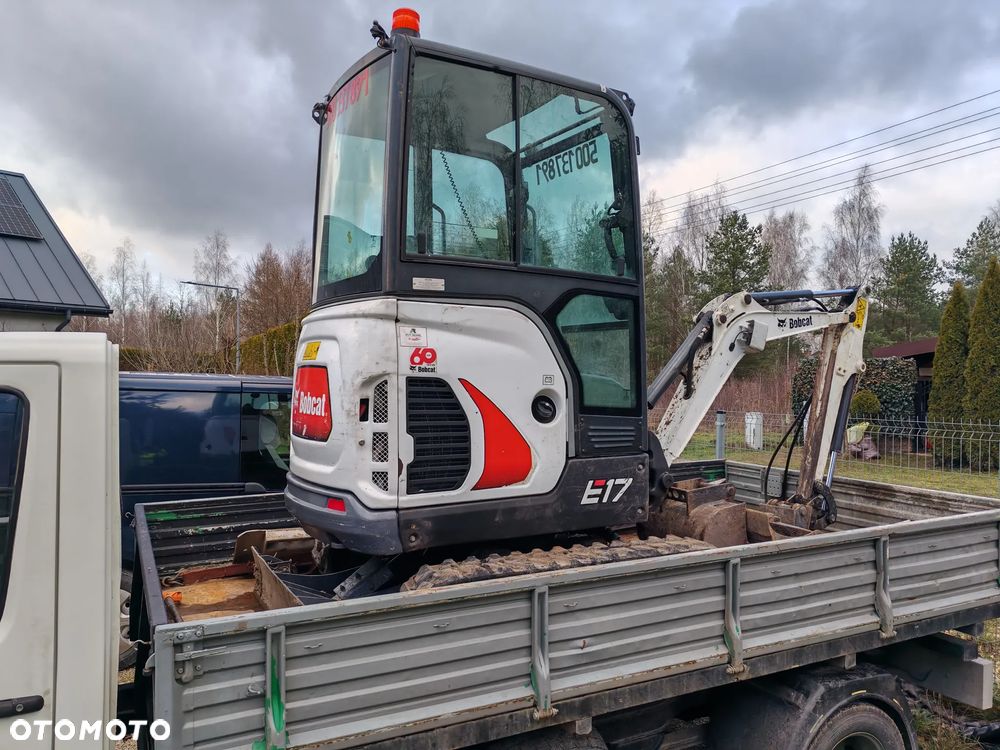 Bobcat E17 - 1