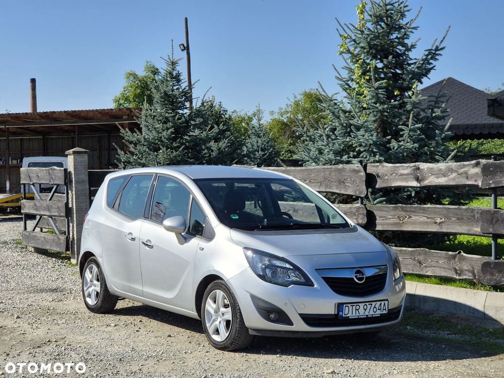 Opel Meriva 1.7 CDTI Cosmo ActiveSelect - 2