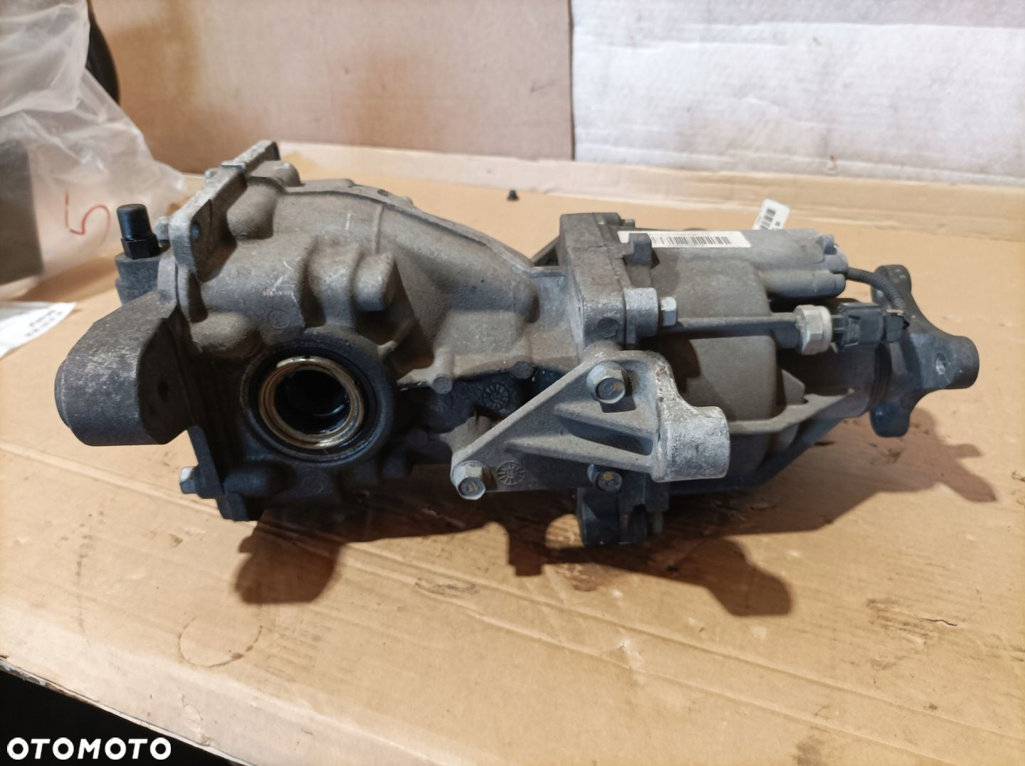KIA REDUKTOR 4X4 MANUAL 2,2 TYŁ 8558001 WMC M0017948 - 5