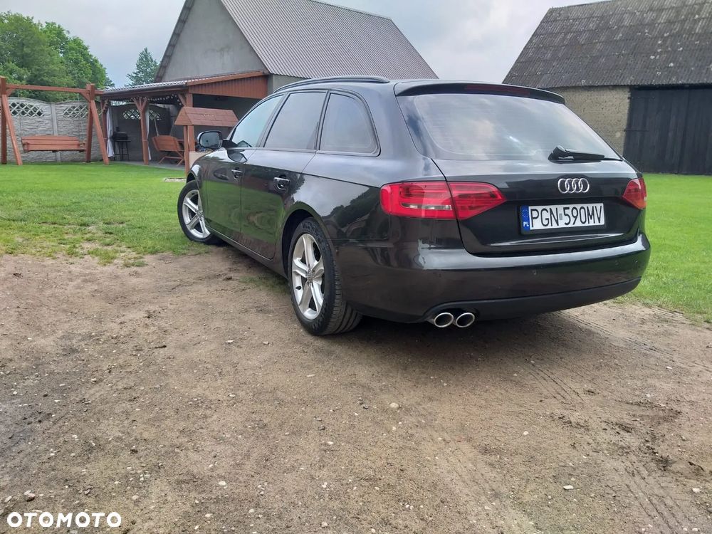 Audi A4 Avant - 5