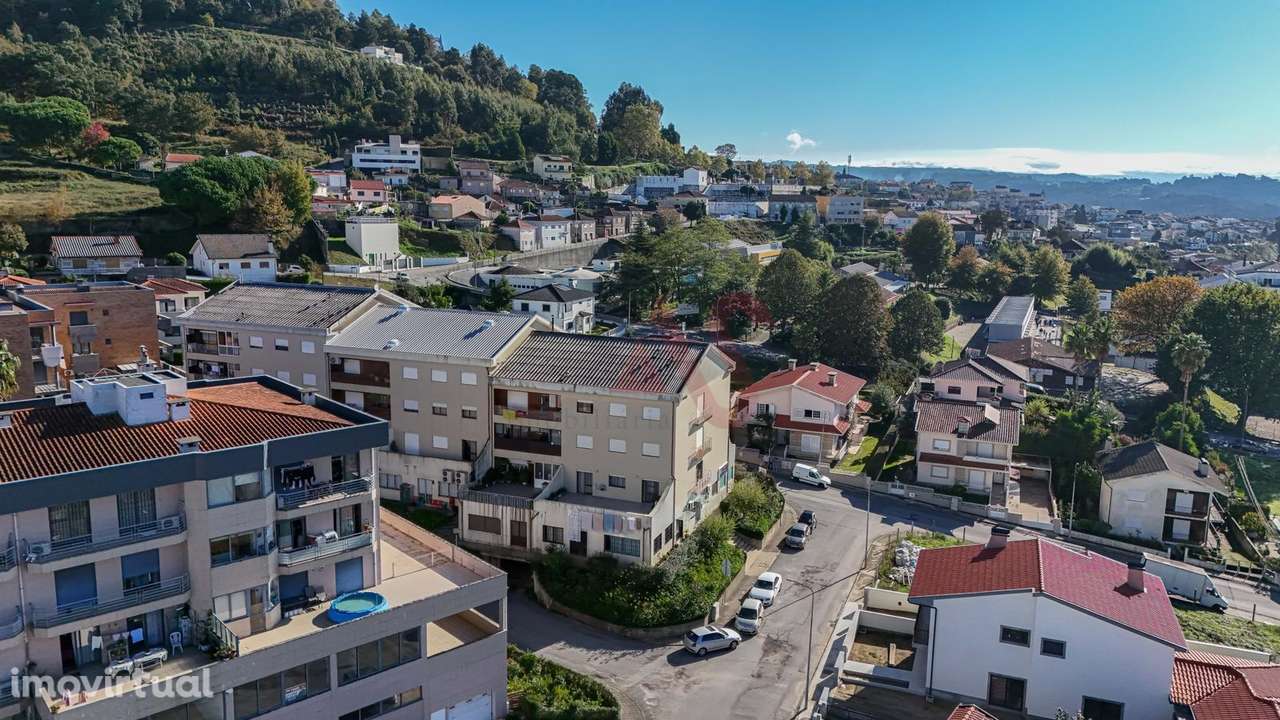 Apartamento T3+1 renovado no Centro de Felgueiras - Grande imagem: 2/29