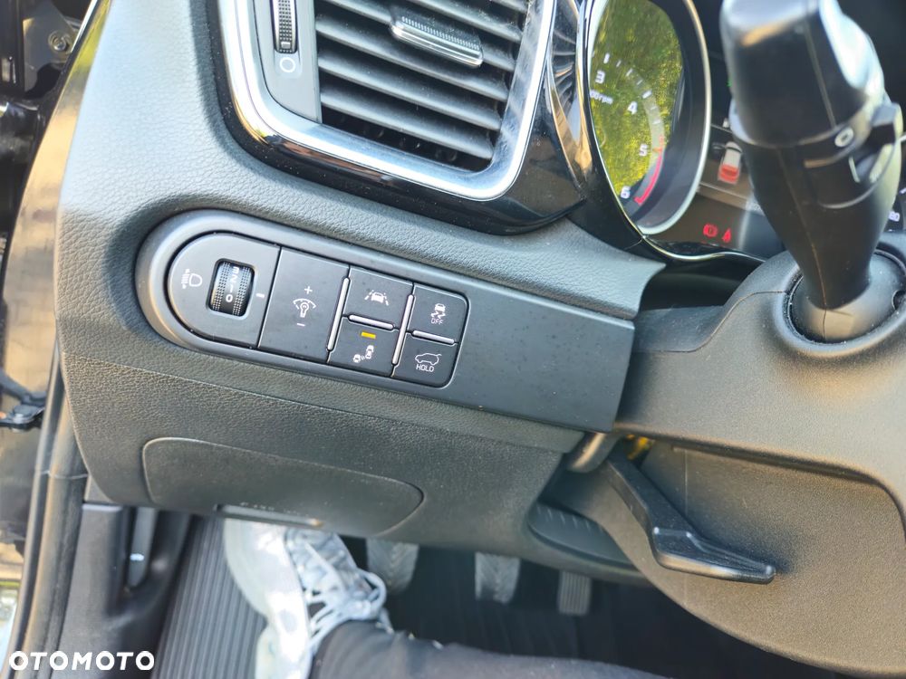 Kia Ceed 1.6 CRDi GT Line - 38