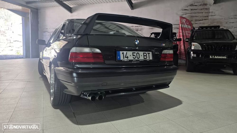 BMW 320 i Coupé M Sport - 4