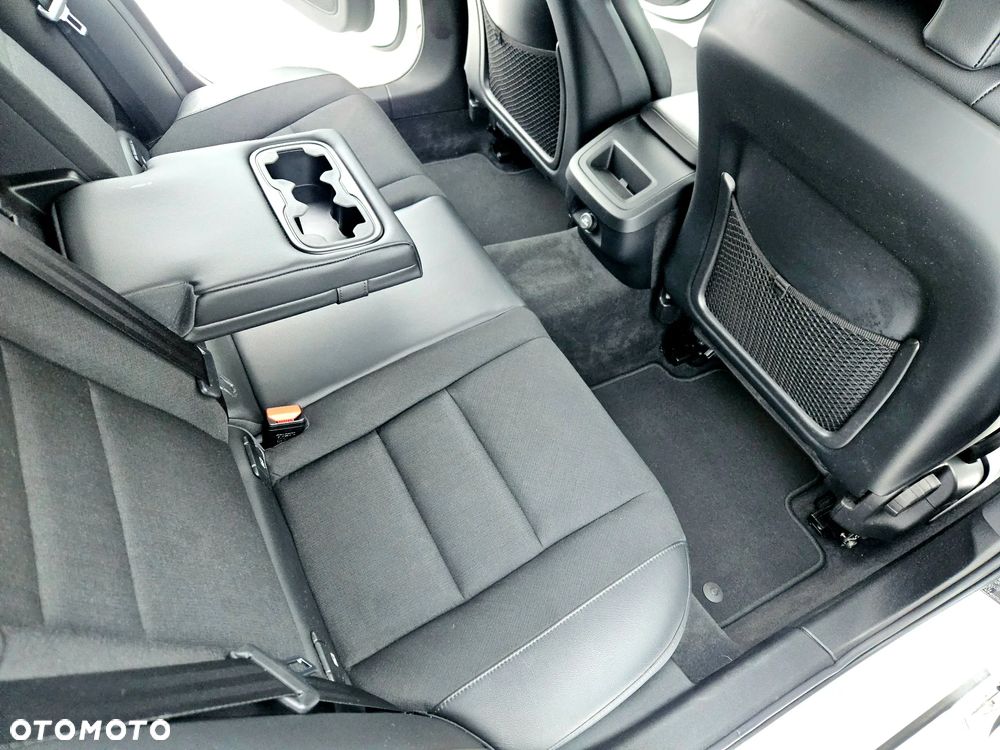 Volvo V60 D4 Momentum - 22