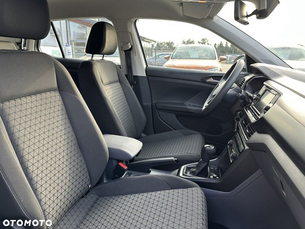 Volkswagen T-Cross 1.0 TSI Life DSG - 12