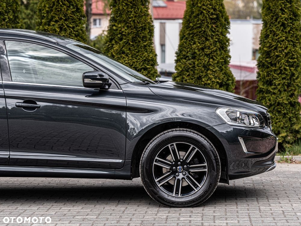 Volvo XC 60 D3 Geartronic Momentum - 10