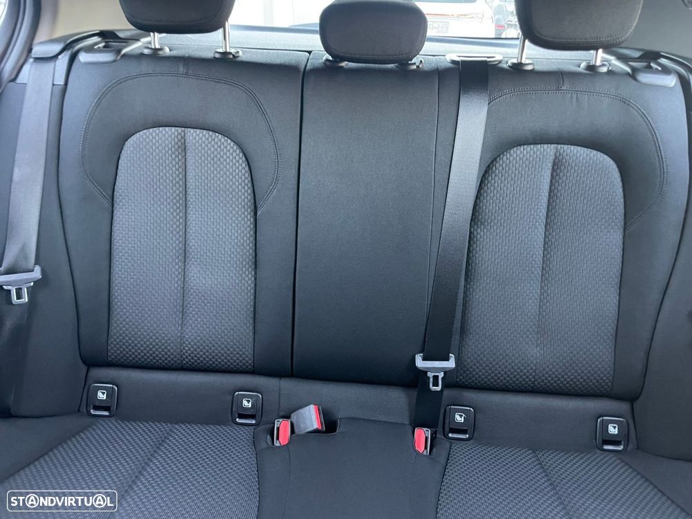 BMW 116 d Advantage Auto - 9