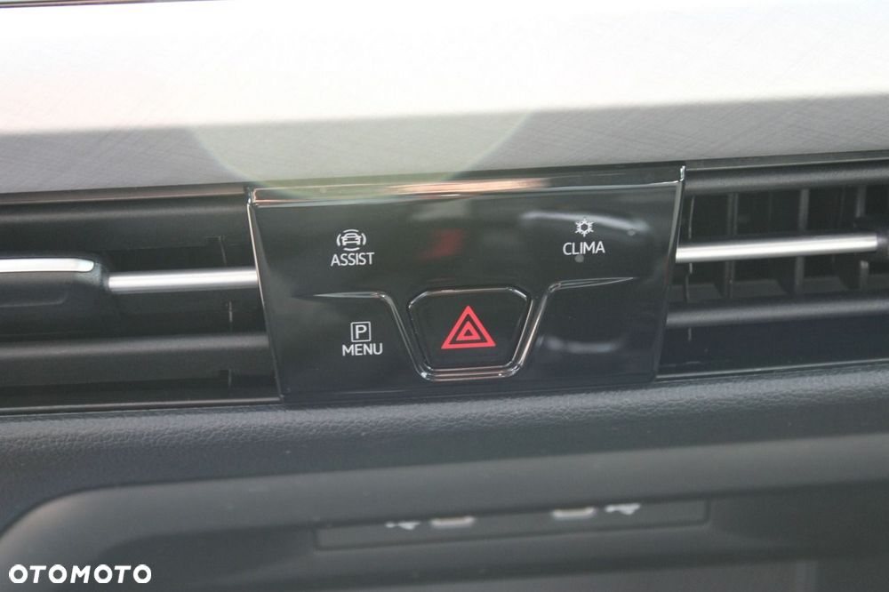 Volkswagen Golf - 23