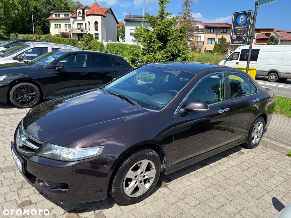 Honda Accord 2.0 Executive - 8