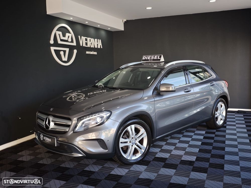 Mercedes-Benz GLA 200 (CDI) d 7G-DCT Urban - 4