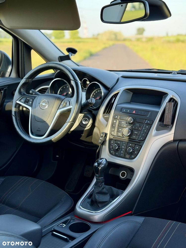 Opel Astra 1.4 Turbo - 5