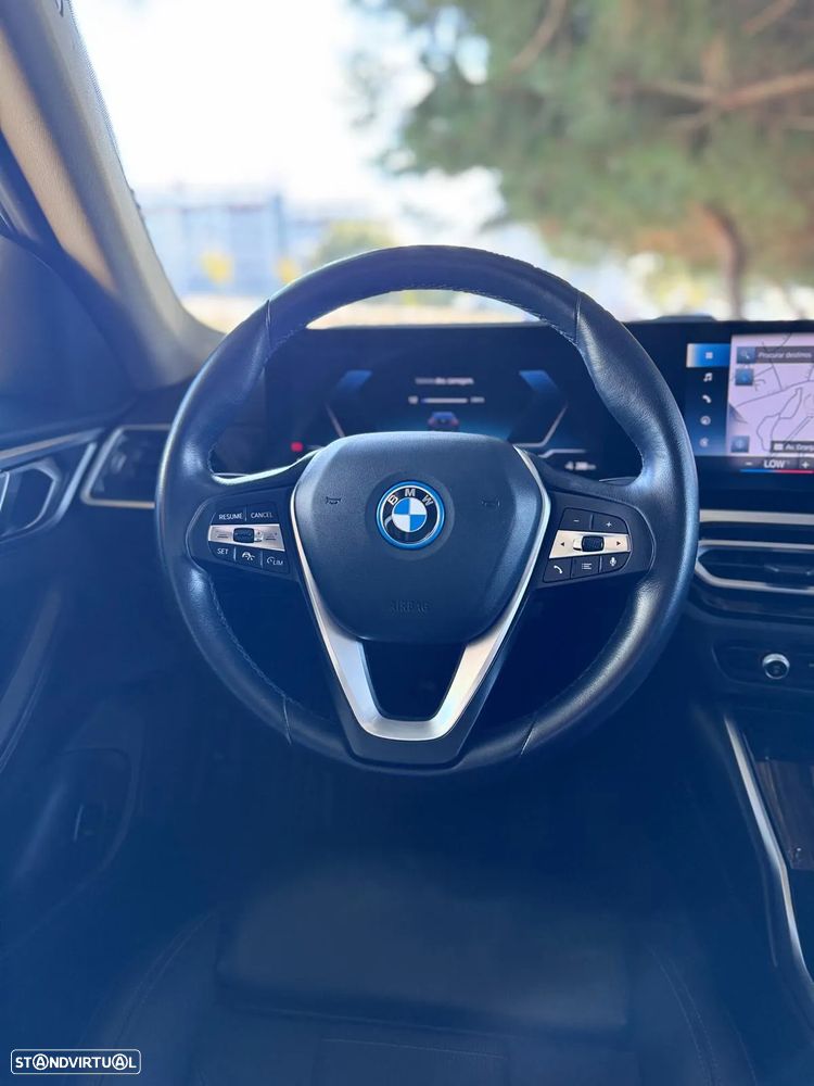 BMW i4 eDrive40 Gran Coupe - 26