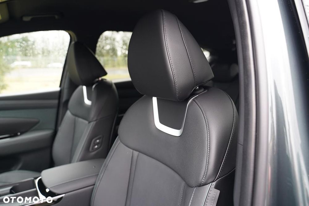 Hyundai Tucson 1.6 T-GDi HEV Platinum 2WD - 22