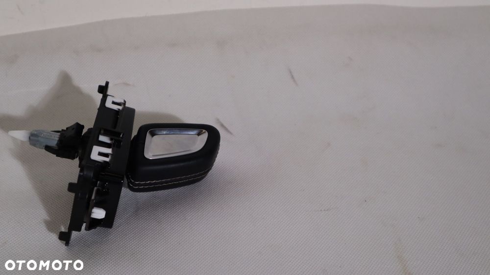 VOLVO XC40 LEWAREK GAŁKA DŹWIGNIA ZMIANY BIEGÓW - 2