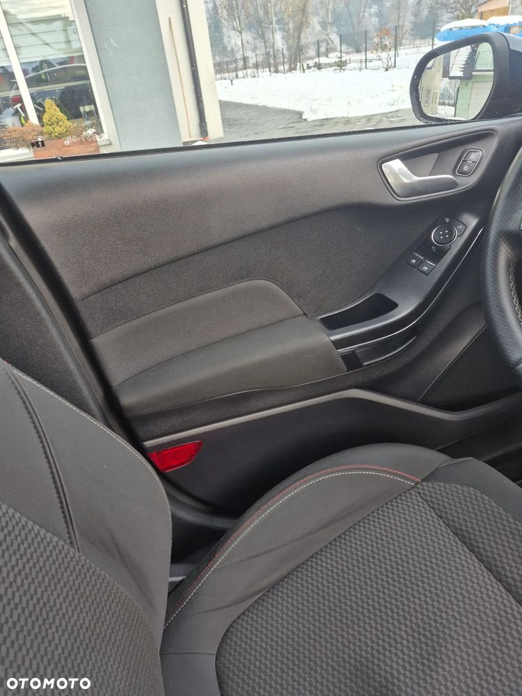 Ford Fiesta 1.0 EcoBoost S&S ST-LINE - 23