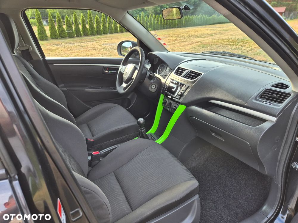 Suzuki Swift - 23
