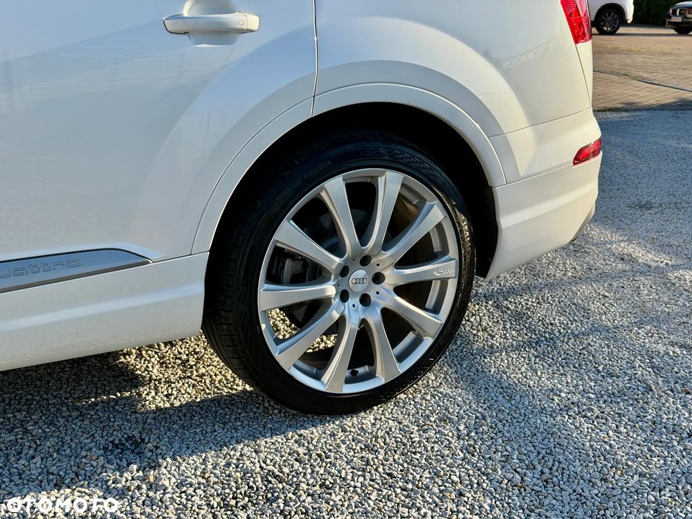 Audi Q7 55 TFSI quattro tiptronic - 28