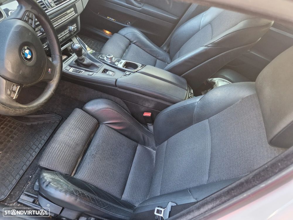 BMW 520 d Luxury Line - 8