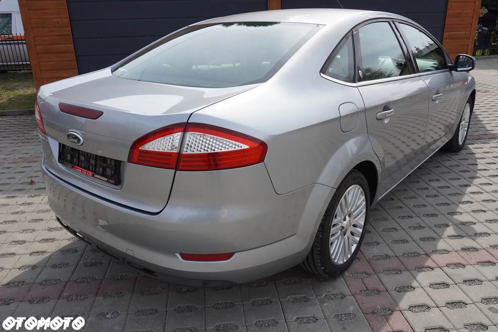 Ford Mondeo 2.0 Ghia X100 / X - 6