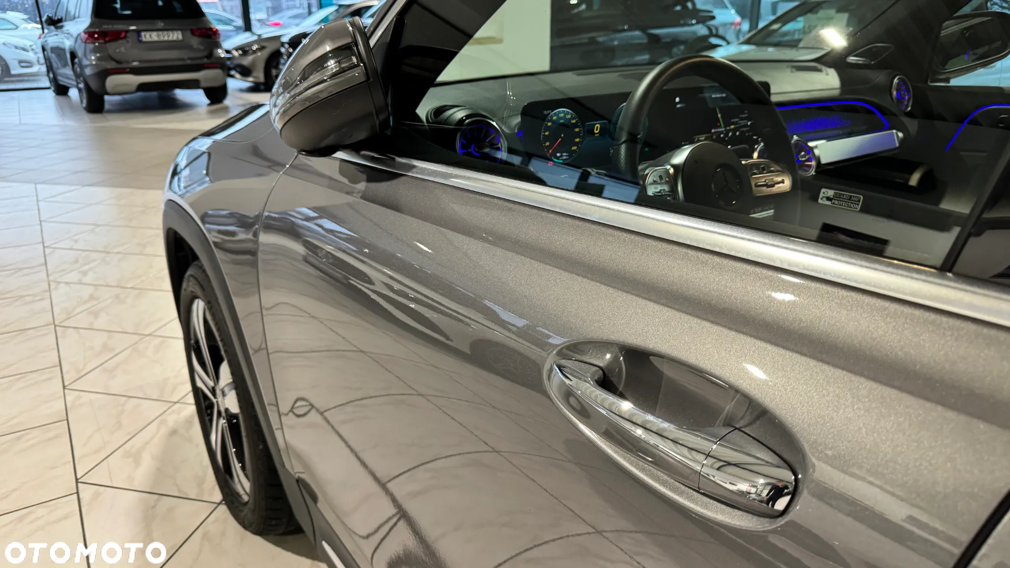 Mercedes-Benz EQB 250 66.5kWh Electric Art - 10