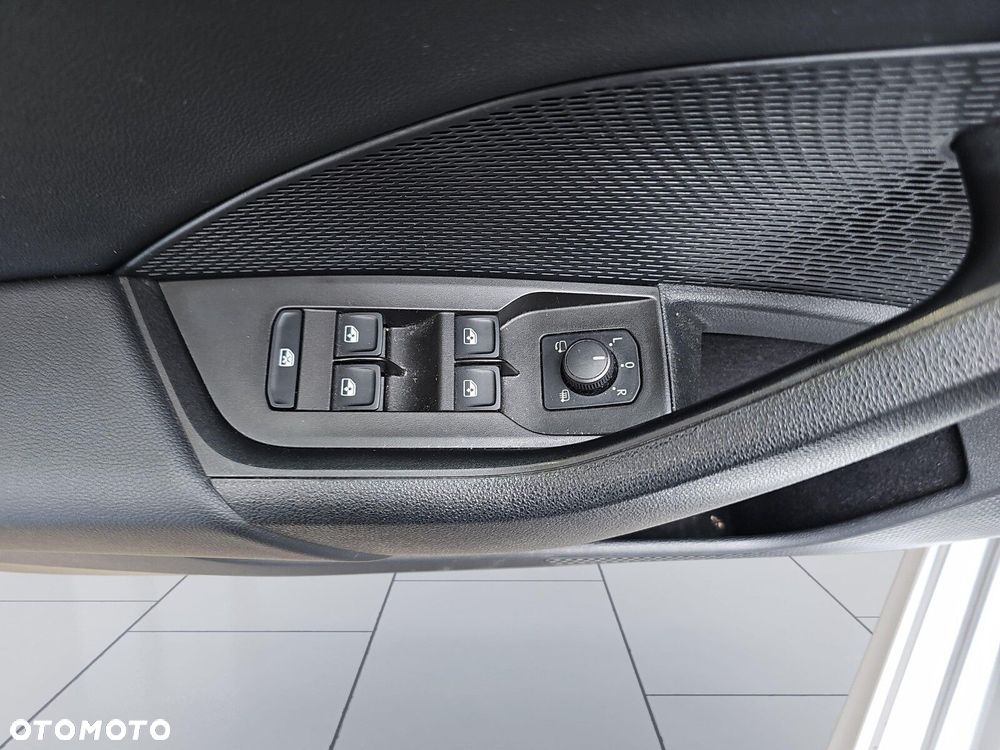 Skoda Octavia 2.0 TDI Ambition DSG - 17