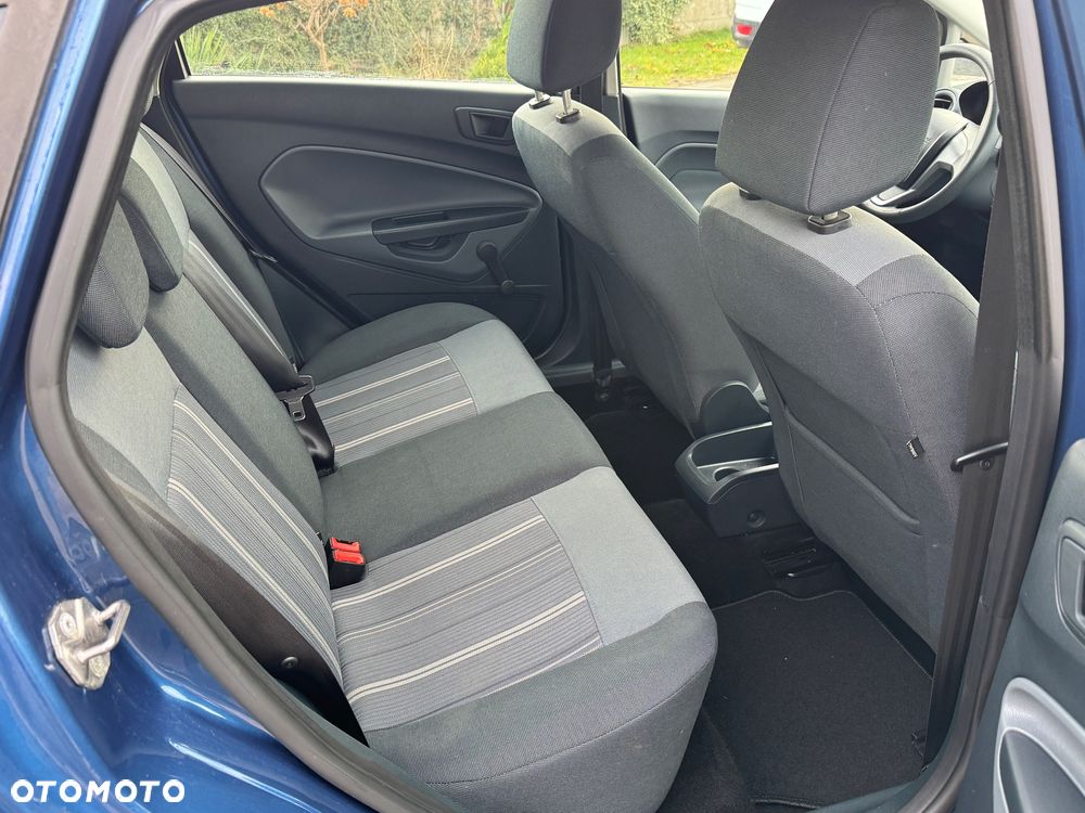 Ford Fiesta 1.25 Celebration - 26