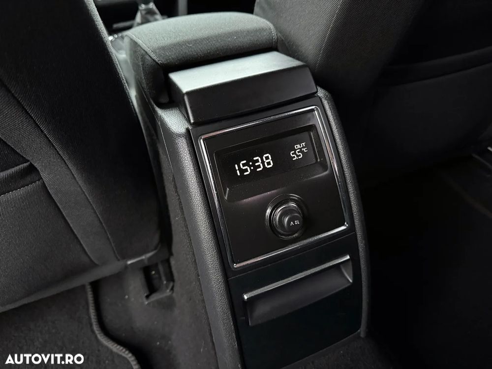 Skoda Superb 2.0 TDI DPF Elegance - 28