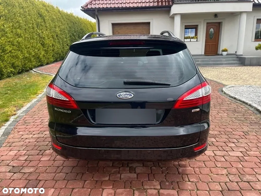 Ford Mondeo 1.8 TDCi Ambiente - 5