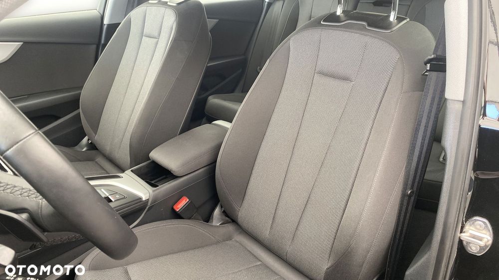 Audi A4 Avant 35 TDI mHEV S tronic - 11