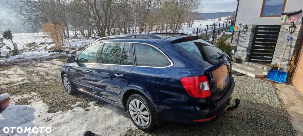 Skoda Superb 2.0 TDI 4x4 Family - 4