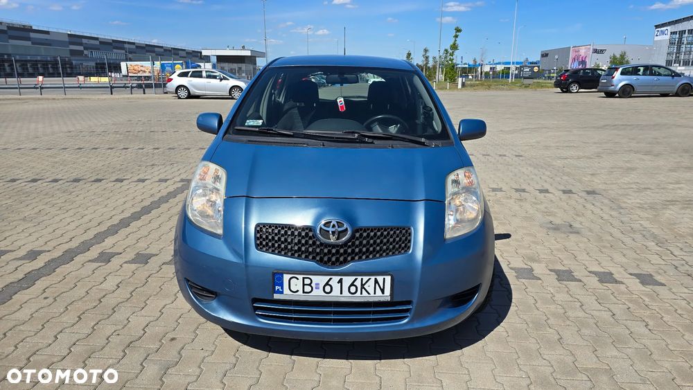 Toyota Yaris - 5