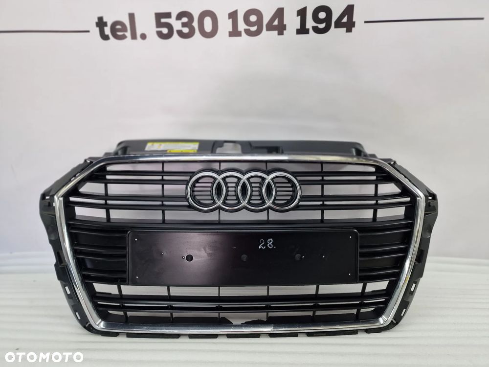 AUDI A3 8V 8V3 LIFT 15-  ATRAPA / GRILL PRZEDNI PRZÓD , NR 8V3853651AA , NR AUKCJI GR28 - 1