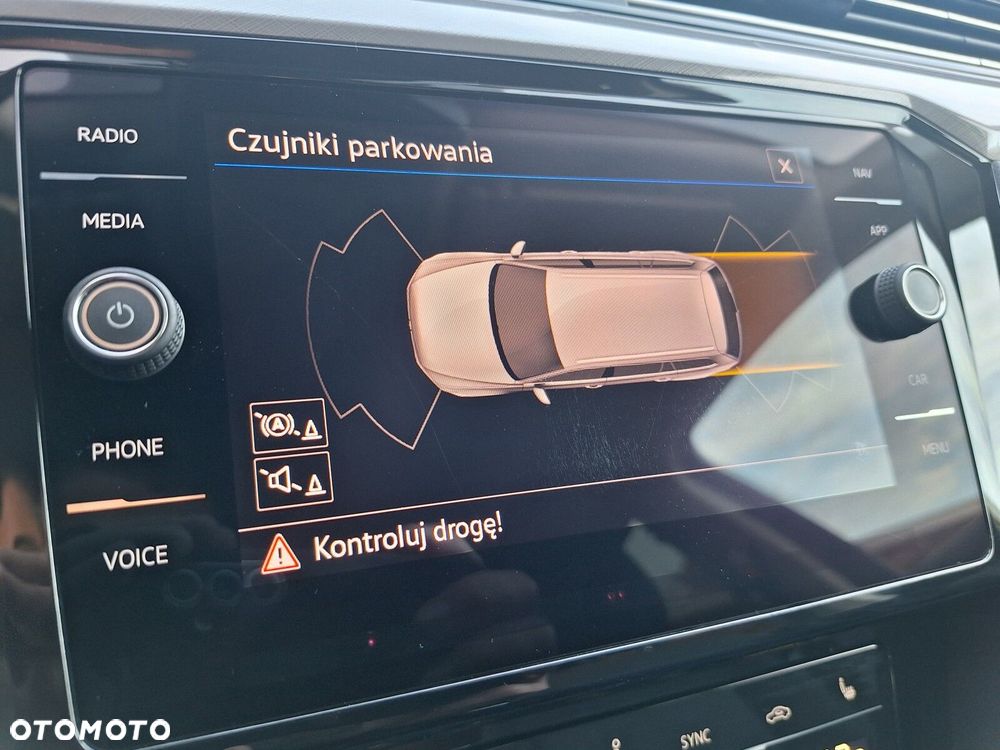 Volkswagen Passat 2.0 TDI EVO Business DSG - 26