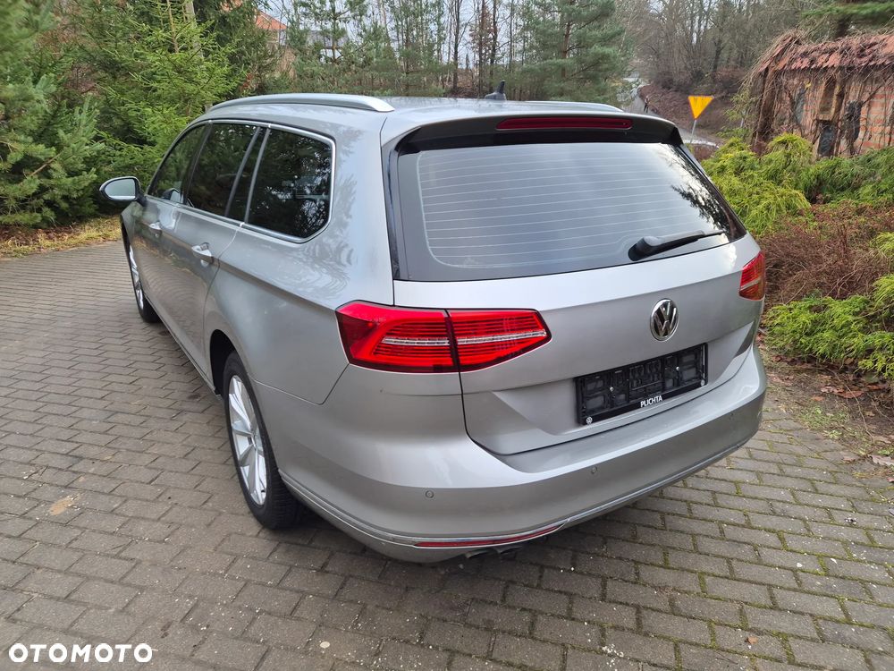 Volkswagen Passat 1.8 TSI (BlueMotion Technology) DSG Highline - 9