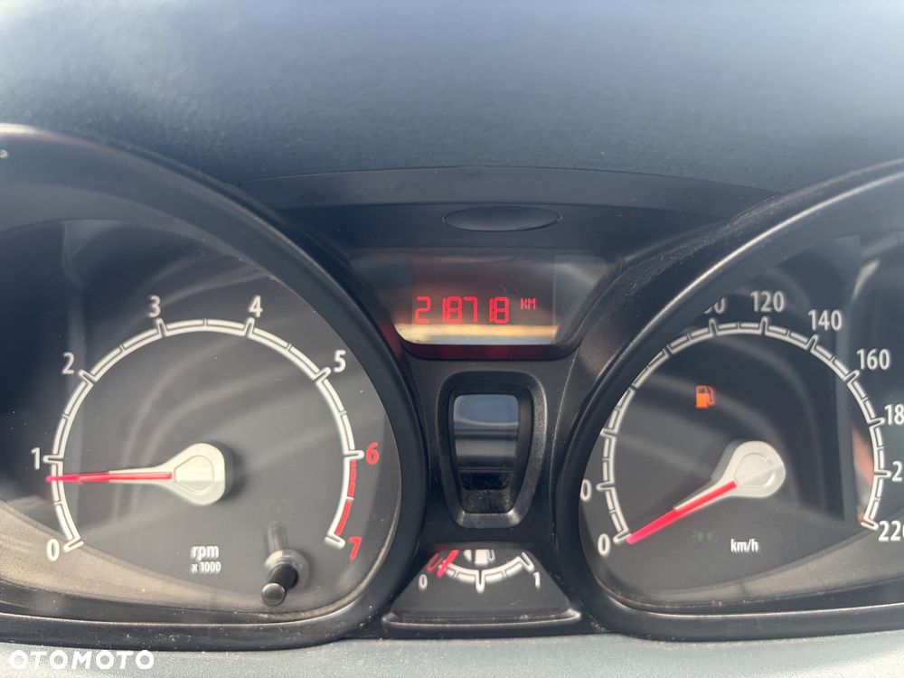 Ford Fiesta 1.25 Viva - 19